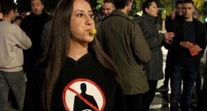 U Srbiji protesti zbog uvođenja COVID propusnica