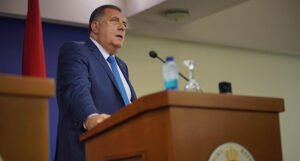 Nakon obraćanja Schmidta u Parlamentu BiH, oglasio se i Dodik