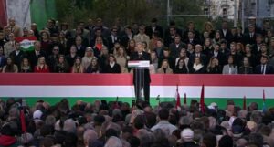 Desničar Orban počeo kampanju zapaljivim govorom protiv Evropske unije