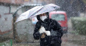 Osim pada temperatura i kiše, u BiH se očekuje snijeg i jaki udari vjetra