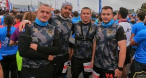 Četiri policijska službenika Federalne uprave policije uspješno istrčala Istanbulski maraton