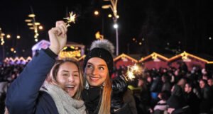 Sarajlije će u novogodišnjoj noći ispred Vječne vatre zabavljati Dubioza kolektiv