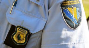 Potvrđena optužnica protiv graničnog policajca zbog uzimanja mita od 50 eura