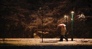 Snijeg prekrio sarajevske ulice: Nove padavine moguće i sutra