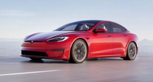 Direktor BMW-a: Tesla nije premium automobil