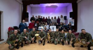 Donirani muzički instrumenti za osam muzičkih škola širom BiH