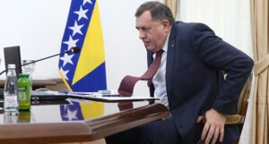 Evropski zastupnici pozivaju EU da slijedi američki primjer protiv Dodika