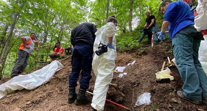 Matthew Holliday: U masovnoj grobnici kod Kalinovika su tijela Srebreničana
