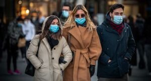 Prognoze zdravstvenih stručnjaka: Da li uskoro stiže kraj pandemije?