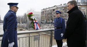 Položio vijenac: Plenković odao počast žrtvama opsade Sarajeva