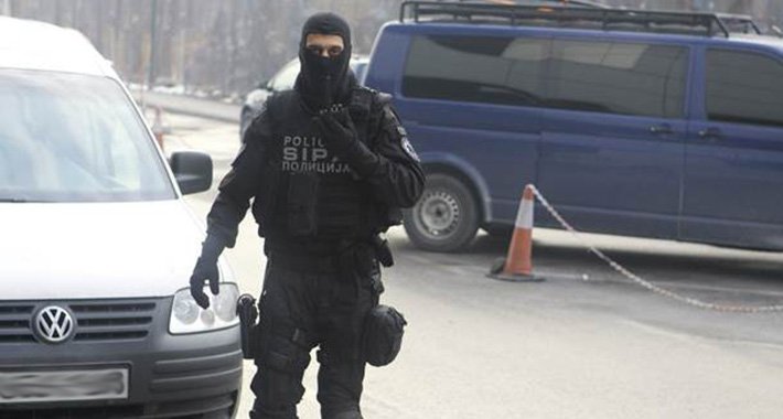 SIPA uhapsila šest osoba, oduzete automatske puške, meci, ručna bomba…