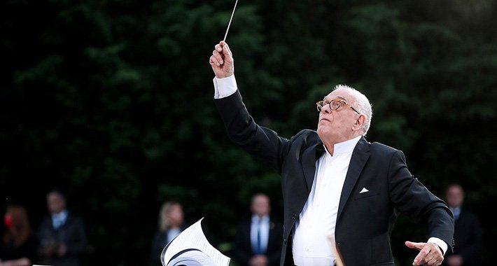 Umro jedan od najvećih hrvatskih dirigenata Nikša Bareza
