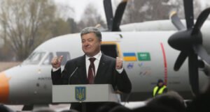 Ukrajinski sud zamrznuo imovinu bivšeg predsjednika Porošenka