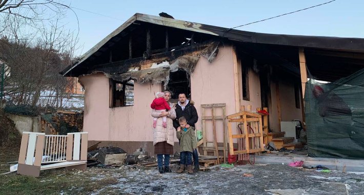 Udruženje Pomozi.ba pokrenulo apel za novi dom porodici Abdić iz Rakovice