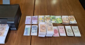 Policija pronašla 193.700 KM i 125.200 eura lažnih novčanica