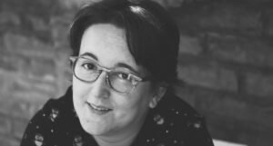 Lejla Kalamujić: Književnost kao lijek za kolektivnu traumu