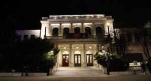 Kraljevsko pozorište “Zetski dom” u Sarajevu, Narodno pozorište Sarajevo na Cetinju