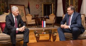 Dodik i Čović nastavljaju destrukciju države: BiH je bure baruta na Balkanu pod kontrolom Rusije