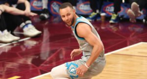 Curry sa 16 “trica” postavio novi All Star rekord