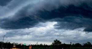 Upozorenje zbog snažne oluje u velikom dijelu Njemačke, najveća opasnost za djecu