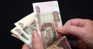 Ruska rublja pala na najnižu vrijednost u godinu dana