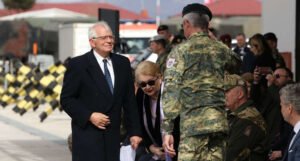 Borrell u bazi EUFOR-a: Uvjeravam vas da u ovom trenutku nema nikakvih prijetnji sigurnosti u BiH