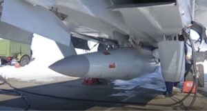 Rusija tvrdi da je lansirala hipersonični projektil na Ukrajinu