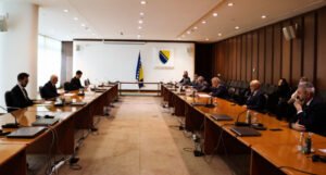 Ambasadori EU uručili demarš Bevandi, BiH se mora izjasniti o sankcijama Rusiji i Bjelorusiji