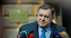 Dodik najavio povećanje penzija i plata za deset posto