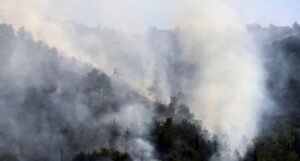 Na području Zenice aktivna tri požara, potreban angažman helikoptera