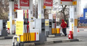Shell prestaje kupovati rusku naftu i zatvara benzinske pumpe u Rusiji