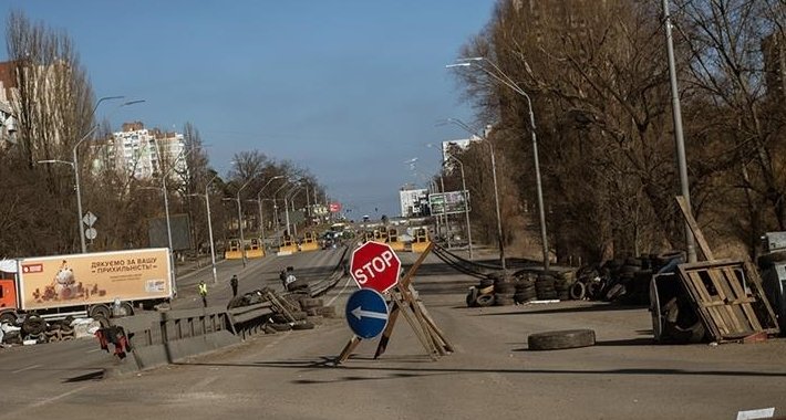 Ministarstvo odbrane: Ruske snage u nekim područjima potisnute 70 kilometara od Kijeva