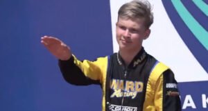 Pogledajte kako je mladi ruski vozač proslavio pobjedu u kartingu