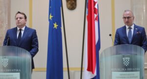 Varhely nakon sastanka s Grlić Radmanom: Bojkot izbora u BiH neće nas nigdje dovesti