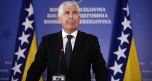 Čović će i danas pokušati “progurati” svoj Izborni zakon, čeka se reakcija SDA