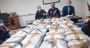 Optuženi Fočaci od kojih je oduzeto 139 kilograma droge