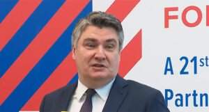 Milanović čestitao Vučiću i Orbanu, poručio da Ukrajina nije demokratska država