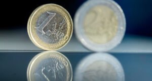 Euro od 1. januara 2023. postaje službena valuta u Hrvatskoj