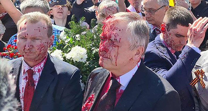 Ruski ambasador pokušao odati počast žrtvama Drugog svjetskog rata, ovako je završilo
