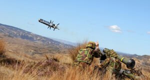 Albanija kupuje protivtenkovske projektile “Javelin”