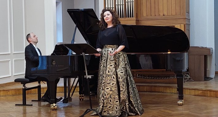 Na Majskim muzičkim svečanostima nastupili sopranistica Vedrana Šimić i pijanista Milan Lucić