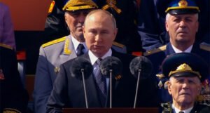 Putin govorio na paradi u Moskvi: Zapad nije želio slušati Rusiju, imali su druge planove