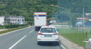 U saobraćajnoj nesreći kod Šija jedna osoba povrijeđena