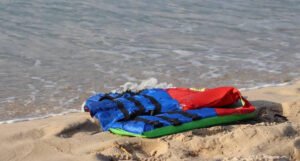 Potonula brodica s migrantima, nestalo najmanje 75 osoba