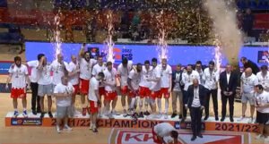 Košarkaši Crvene zvezde osvojli ABA ligu, pobijedili Partizan pred praznim tribinama