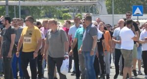 U fabrici u Srbiji više od 1.500 radnika dobilo otkaze, proglašeni su viškom