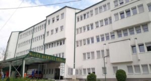 Tešanjska bolnica i dalje bez hospitaliziranih, u zeničkoj na liječenju četiri Covid-pacijenta