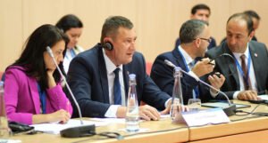 Mitrović nije htio potpisati zaključke sastanka u Francuskoj jer se spominje ruska agresija na Ukrajinu