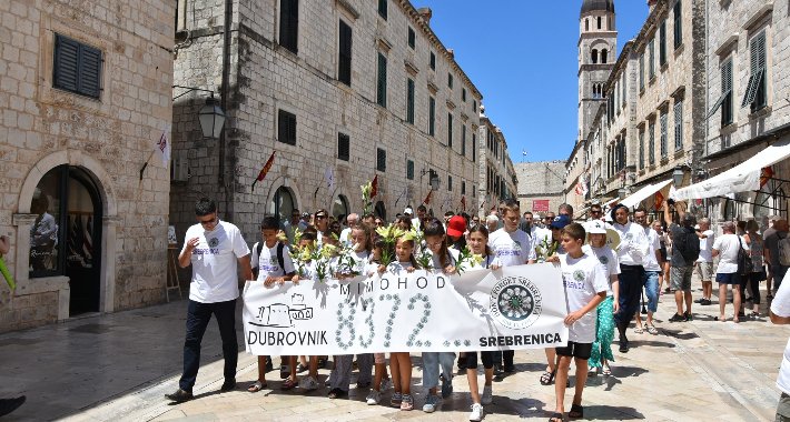 Delegacija Grada Sarajeva i gradonačelnik Dubrovnika odali počast žrtvama genocida