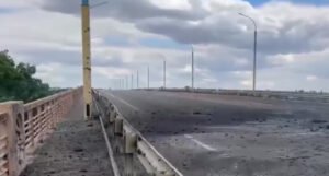 Ukrajinci pokušavaju srušiti ključni most na jugu